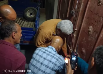 محافظ أسيوط: استمرار الحملات الليلية لإحكام الانضباط.. وتشميع 42 محلاً ومنشأة تجارية مخالفة لقرار الغلق