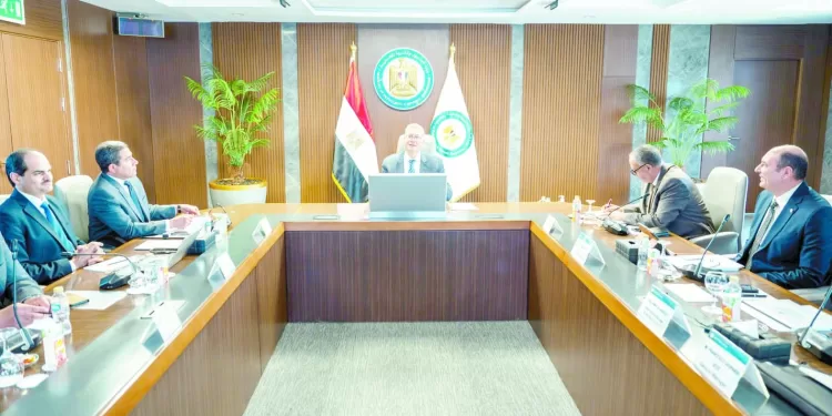 خطة خمسية لزيادة إنتاج البترول