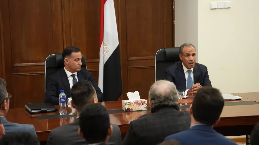 عبد العاطى يؤكد التزام وزارة الخارجية بتقديم أقصى درجات الرعاية للمصريين بالخارج 2 - جريدة الجمهورية WhatsApp Image 2026 04 02 at 8.54.37 PM - جريدة الجمهورية