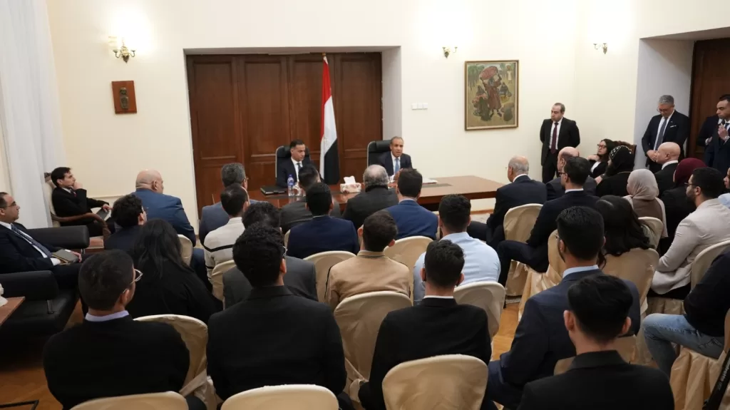 عبد العاطى يؤكد التزام وزارة الخارجية بتقديم أقصى درجات الرعاية للمصريين بالخارج 3 - جريدة الجمهورية WhatsApp Image 2026 04 02 at 8.54.37 PM 2 - جريدة الجمهورية