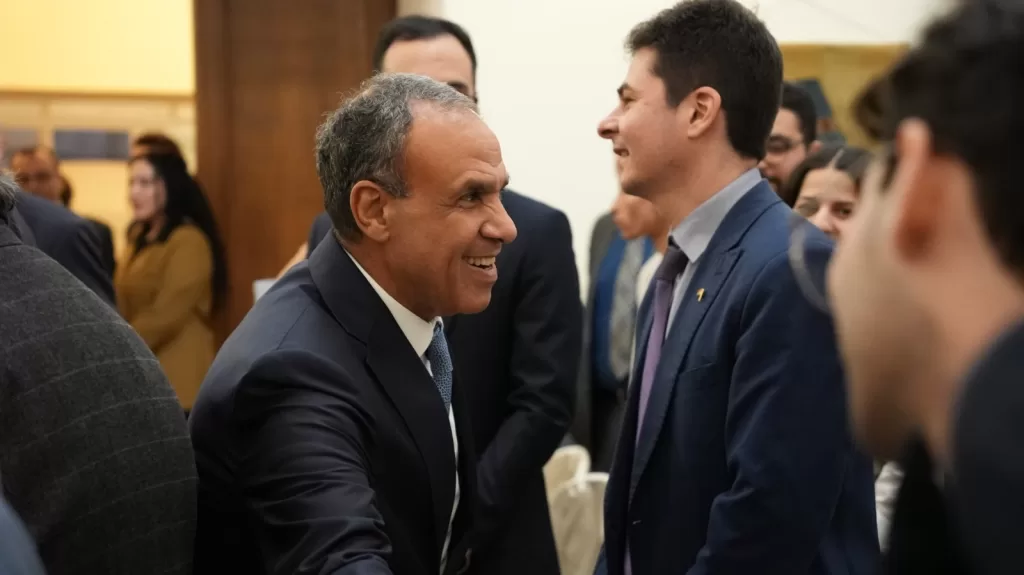 عبد العاطى يؤكد التزام وزارة الخارجية بتقديم أقصى درجات الرعاية للمصريين بالخارج 4 - جريدة الجمهورية WhatsApp Image 2026 04 02 at 8.54.38 PM 1 - جريدة الجمهورية