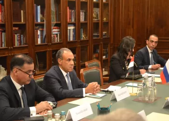 روسيا: التصعيد الأمريكي الإسرائيلي يهدد أمن المنطقة والعالم