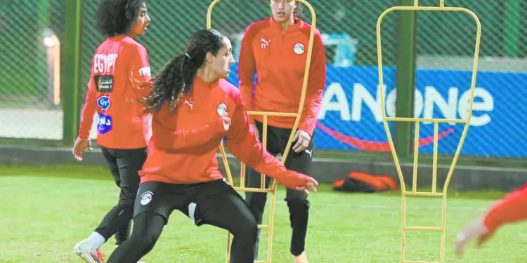 الزمالك يقترب من حل أزمة الأرض.. تسويق «جهاد» و«جعفر»