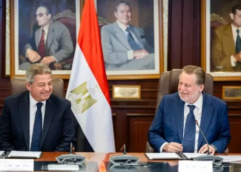 محافظ البنك المركزي ورئيس «الأعلى للإعلام» يوقعان بروتوكولًا لتنظيم المحتوى الرقمي المصرفي 2 - جريدة الجمهورية محافظ البنك المركزي ورئيس «الأعلى للإعلام» يوقعان بروتوكولًا لتنظيم المحتوى الرقمي المصرفي