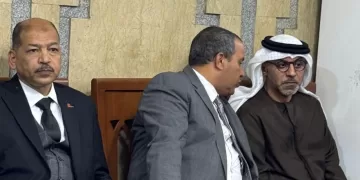 سفير الإمارات يقدم واجب العزاء في المهندس المصري المتوفى في «حبشان»