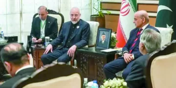 «صلاح» يعود للتسجيل