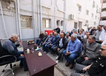 رئيس «مياه القاهرة» يُطلق ملامح خطة التطوير من قلب «عين الصيرة»