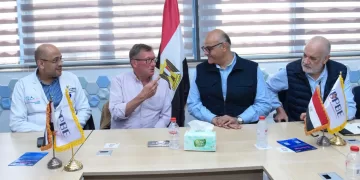بالمجان وبخبرات عالمية.. محافظ الإسكندرية يدعم مسيرة «نيل الأمل» لعلاج أطفال الاختلافات الخلقية