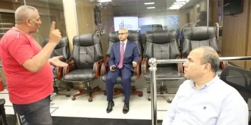 محافظ بني سويف يتابع إنقاذ ركاب معدية «أشمنت» بعد جنوحها