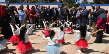 ضمن احتفالات المحافظة بعيدها القومي.. محافظ أسيوط يفتتح مدرسة «الوليدية الابتدائية الحديثة» ويؤكد: التوسع في إنشاء المدارس لتقليل الكثافات