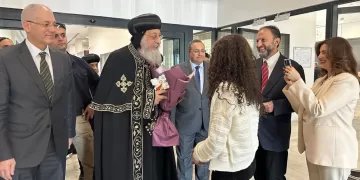 استقبال حافل للبابا تواضروس فى السفارة المصرية بتركيا