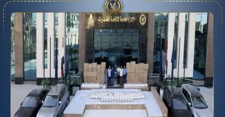 ضبط تشكيل عصابي دولي بصفقة مخدرات بـ158 مليونًا.. سقطوا بـ10 ملايين قرص مدمر وكمية مجوهرات و4 سيارات