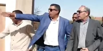 في أولى جولاته لمركز «القصاصين الجديدة».. محافظ الإسماعيلية يقتحم الملفات الشائكة ويضع حلولًا عاجلة لمشاكل المواطنين