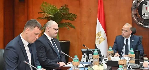 وزير الاستثمار يبحث مع سفير بيلاروسيا تطوير الشراكات الصناعية والتبادل التجاري 1 - جريدة الجمهورية وزير الاستثمار يبحث مع سفير بيلاروسيا تطوير الشراكات الصناعية والتبادل التجاري