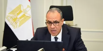 وزير الخارجية لنظيريه الألمانى والكندى: مصر ستواصل اتصالاتها المكثفة لوقف الحرب ودعم الأمن والاستقرار بالمنطقة