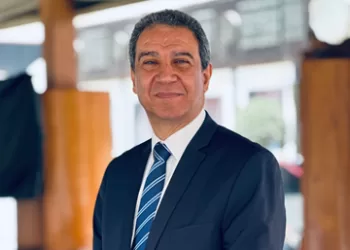 من رئاسة الاتحاد العربي إلى العالمية.. الدكتور ماجد عبد النصير يمثل مصر في فيدرالية المخ والأعصاب 6 - جريدة الجمهورية بمشاركة 21 ألف خبير.. جامعة القاهرة تستعد لنسخة استثنائية من مؤتمر الذكاء الاصطناعي