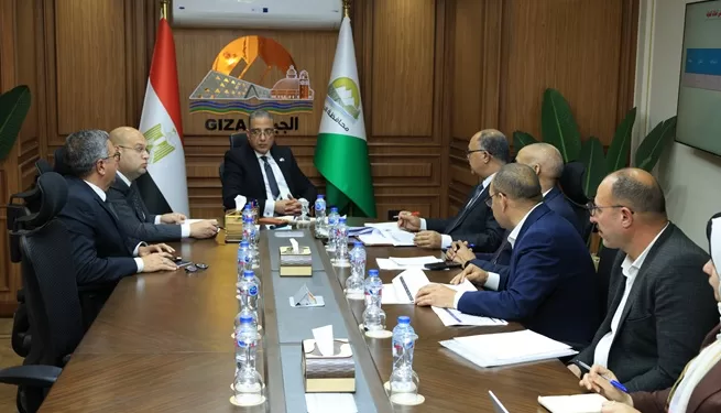 بشرى لأهالي قرى أبو النمرس.. تسريع وتيرة مشروعات الصرف الصحي والخدمات