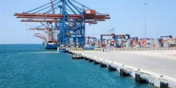 قرار جمهوري بتجديد تعيين نواب رئيس اقتصادية قناة السويس وتعيين نائب جديد للمنطقة الشمالية