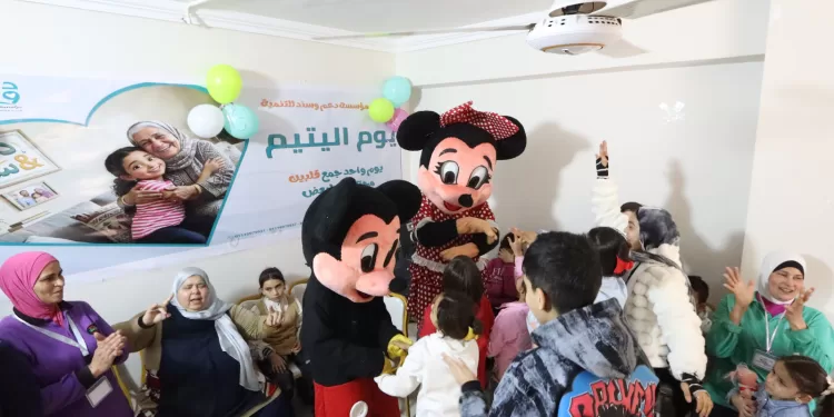 «دعم وسند» تحتفل بيوم اليتيم مع نزيلات دار المسنات