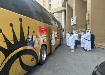 لبيك اللهم لبيك.. اليوم.. مليونا حاج.. على صعيد عرفات