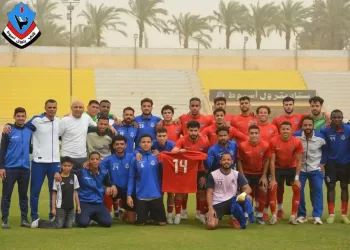 محافظ أسيوط يهنئ نادي بترول أسيوط بالصعود للدوري الممتاز ويؤكد إنجاز رياضي يسعد أبناء المحافظة