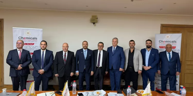 المجلس التصديري للكيماويات يبحث فرصاً تصديرية واعدة في بوخارست
