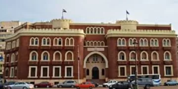 جامعة الإسكندرية يستعرض ميكنة الخدمات ودمج أداة «داعم» لذوي الهمم