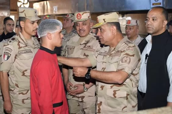 الفريق أشرف سالم زاهر: حريصون على رعاية وتأهيل الفرد المقاتل وفق أحدث منظومات التدريب العسكرية 1 - جريدة الجمهورية الفريق أشرف سالم زاهر: حريصون على رعاية وتأهيل الفرد المقاتل وفق أحدث منظومات التدريب العسكرية
