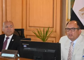 رئيس جامعة العاصمة: مراكز التميز ركيزة أساسية للابتكار وربط البحث العلمي باحتياجات الصناعة