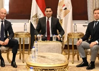 وزير الشباب والرياضة يبحث مع وفد روسي تعزيز التعاون الرياضي وتبادل الخبرات