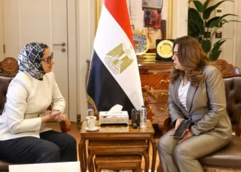 وزير التنمية المحلية تتابع مع محافظ الوادي الجديد استعدادات عيد الأضحى وملفات التصالح والاستثمار 3 - جريدة الجمهورية وزير التنمية المحلية تتابع مع محافظ الوادي الجديد استعدادات عيد الأضحى وملفات التصالح والاستثمار