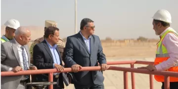 محافظ قنا يتفقد مشروعات الصرف الصحي بـ «أبو تشت».. ونسبة إنجاز «حياة كريمة» تصل إلى 92%