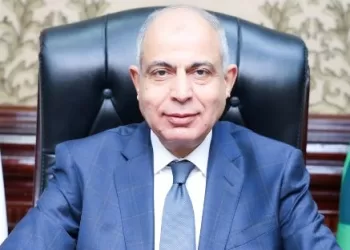محافظ المنيا يقرر مد مهلة تراخيص «الميكروباص الحديث حتى ٢١ يونيو المقبل