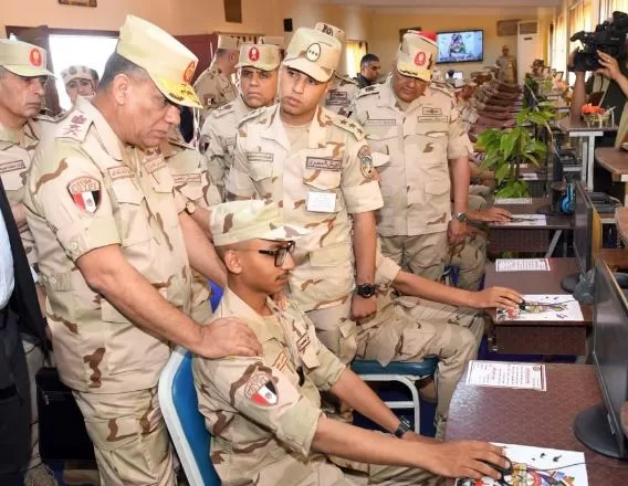 الفريق أشرف سالم زاهر: حريصون على رعاية وتأهيل الفرد المقاتل وفق أحدث منظومات التدريب العسكرية 14 - جريدة الجمهورية 15 4 - جريدة الجمهورية