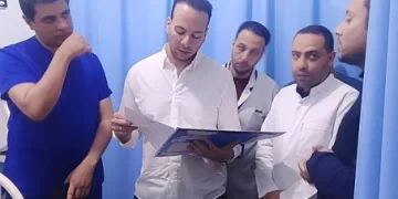 وكيل صحة البحيرة يفاجئ مستشفى «حوش عيسى المركزي» لمتابعة سير العمل والالتزام بالبروتوكولات الطبية 1 - جريدة الجمهورية وكيل صحة البحيرة يفاجئ مستشفى «حوش عيسى المركزي» لمتابعة سير العمل والالتزام بالبروتوكولات الطبية