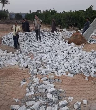 محافظ الشرقية: إزالة 18 حالة تعدٍ واسترداد 27 فداناً بمراكز الزقازيق وأبو حماد وفاقوس وبلبيس 3 - جريدة الجمهورية 2 86 - جريدة الجمهورية