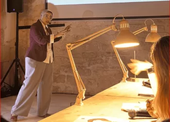 «طب قصر العيني» تهنئ د. منة الله شاكر لفوزها بالمركز الأول في مسابقة «Falling Walls Lab Cairo» وتمثيل مصر في مسابقة برلين