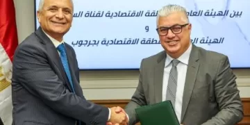 «اقتصادية قناة السويس» توقّع بروتوكول تعاون لنقل خبراتها التنموية إلى منطقة «جرجوب» الاقتصادية