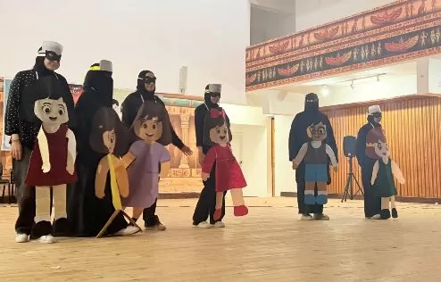 جامعتا دمنهور والإسكندرية تواجهان التحرش بالعرضين المسرحيين «دائرة الأمان» و«عالم ألوان» 5 - جريدة الجمهورية 4 7 - جريدة الجمهورية