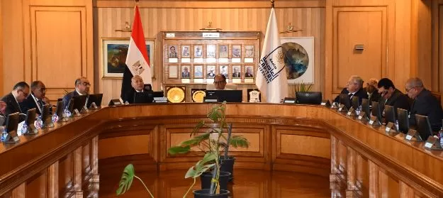 رئيس جامعة العاصمة: مراكز التميز ركيزة أساسية للابتكار وربط البحث العلمي باحتياجات الصناعة 2 - جريدة الجمهورية 5 19 - جريدة الجمهورية