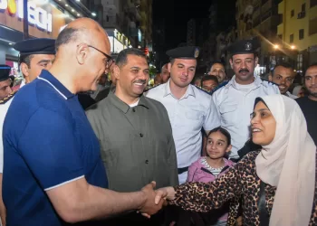 حملات محافظ الإسكندرية بـ «الفلكي» و«دربالة» و«شارع البلاستيك» تكشف تقاعس حي المنتزه أول