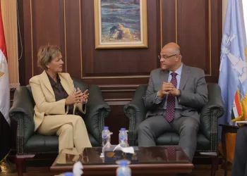 محافظ الإسكندرية يستقبل سفيرة الاتحاد الأوروبي لتعزيز التعاون في مجالات البنية التحتية