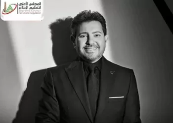 «الأعلى للإعلام» ينعي الفنان الكبير هاني شاكر: كان نموذجًا للفن الأصيل