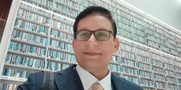 وزارة الثقافة الإماراتية توصي بمنح الكاتب المصري هيثم جويدة «الإقامة الذهبية»