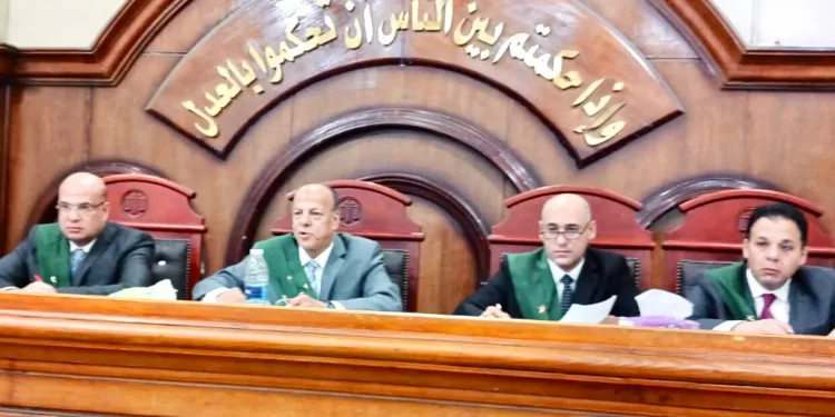 جنايات الزقازيق تعاقب زوجين بالسجن المشدد لقتل طفل حرقًا