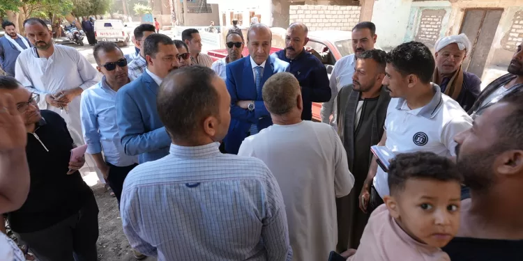 استجابة فورية لشكاوى المواطنين.. محافظ أسيوط يتحرك ميدانيًا داخل القوصية
