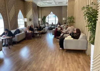 «لبيك اللهم لبيك».. بدء تفويج حجاج القرعة من المدينة المنورة إلى مكة المكرمة