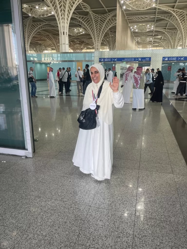 لبيك اللهم لبيك.. حجاج القرعة يتوافدون على المدينة المنورة 7 - جريدة الجمهورية WhatsApp Image 2026 05 09 at 1.29.19 PM - جريدة الجمهورية