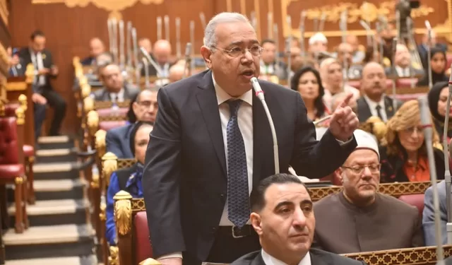 ببالغ القلق.. حزب المصريين الأحرار يصدر بياناً بشأن البحارة المصريين المختطفين