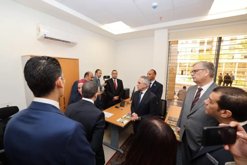 وزير العدل يفتتح أول مكتب للمساعدة القانونية الأسرية للأجانب بالعاصمة الجديدة 2 - جريدة الجمهورية WhatsApp Image 2026 05 11 at 6.43.27 PM 1 - جريدة الجمهورية